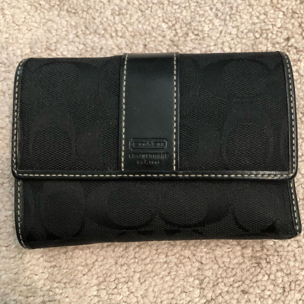 Trifold Coach wallet